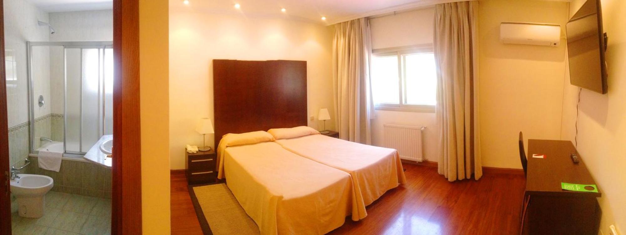 Hotel Escuela Мадрид Стая снимка